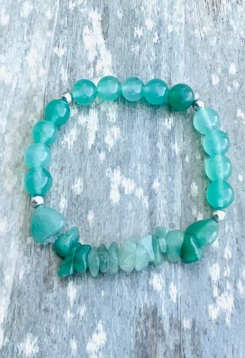 Green Aventurine Chipped & Heart Gemstone Bracelet