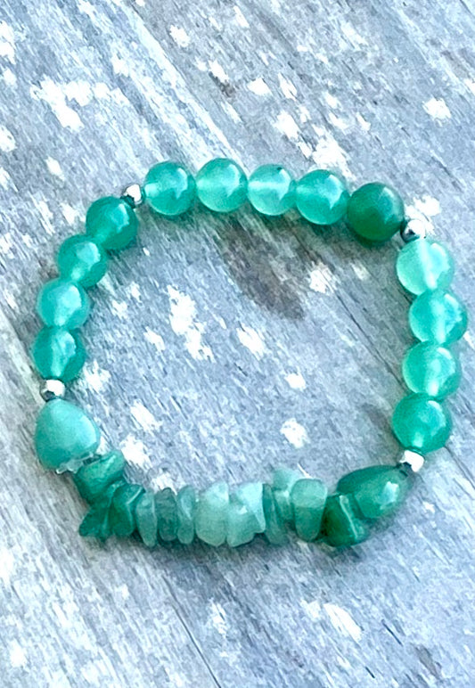 Green Aventurine Chipped & Heart Gemstone Bracelet