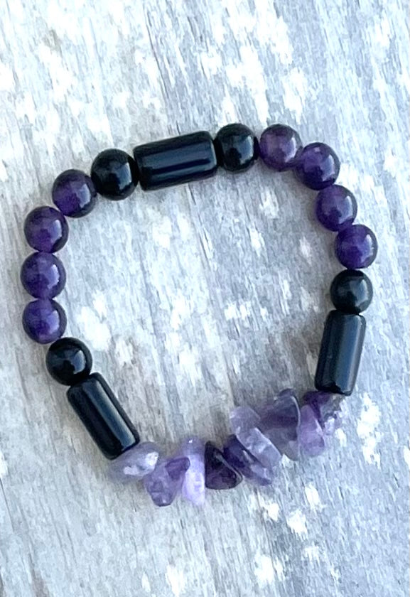 Amethyst Chipped Gemstone & Obsidian Bracelet